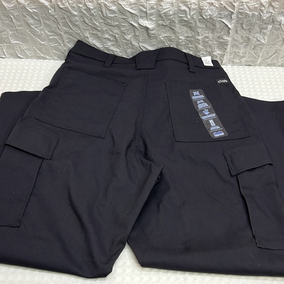 Cintas Uniform Cargo Pants Size 34/28 - Picture 3 of 4